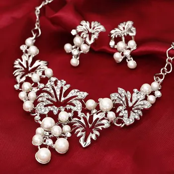 Модный ювелирный набор, эффектное ожерелье, серьги, Набор украшений из искусственного жемчуга Для женщин, Наборы свадебных украшений с цветами